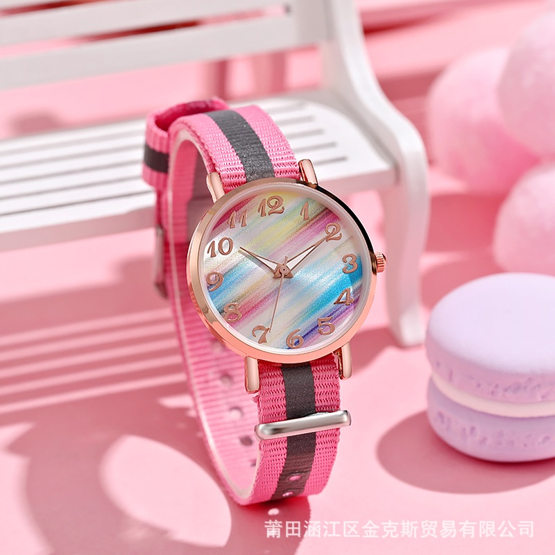 Đồng Hồ Đeo Tay Dây Vải Màu Cầu Vồng Thời Trang Trẻ Trung Cho Nữ