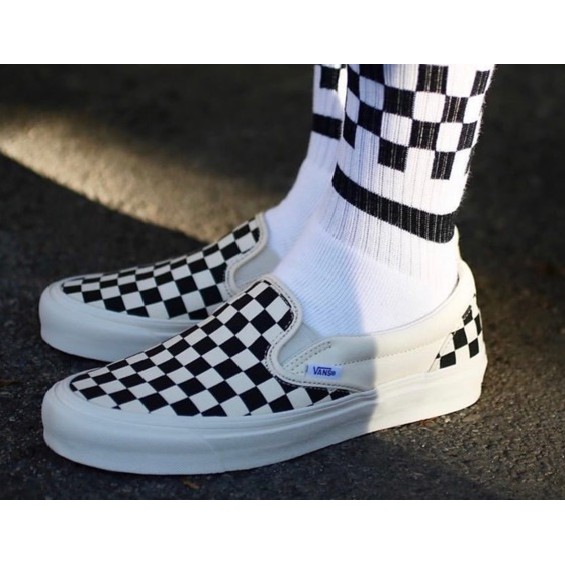 Giày lười nam nữ trắng đen, giày thể thao họa tiết caro đẹp giá rẻ | BigBuy360 - bigbuy360.vn