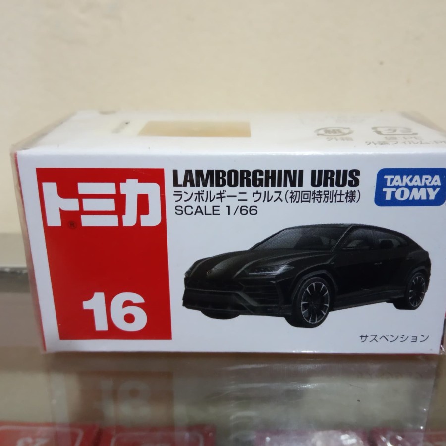 Mô hình xe Lamborghini urus tomica Regular số 16
