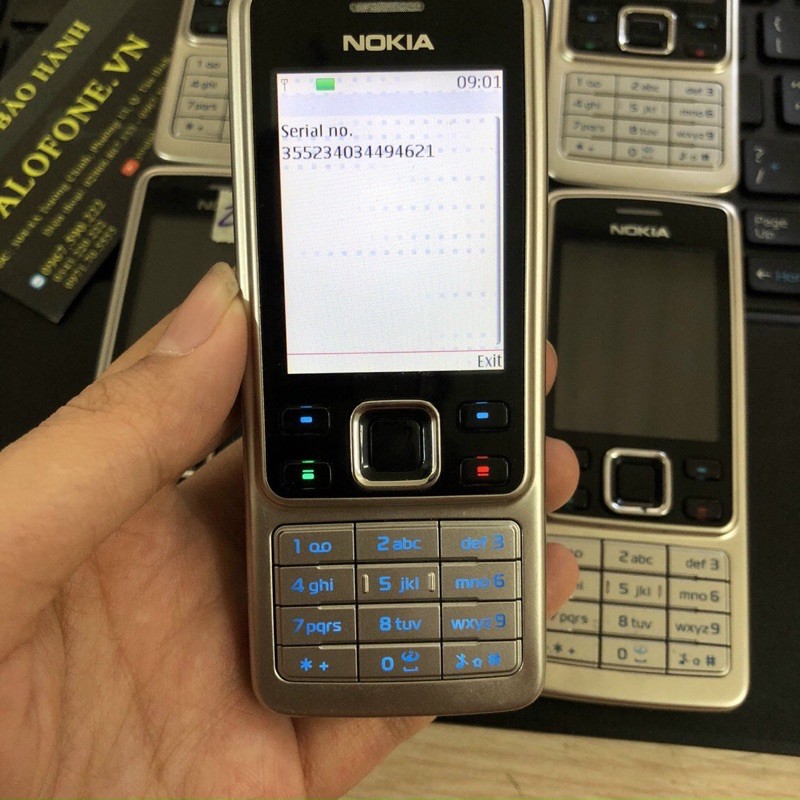 Điện thoại nokia 6300 hàng châu âu dùng tiếng anh nguyên zin cả vỏ kèm pin và sạc