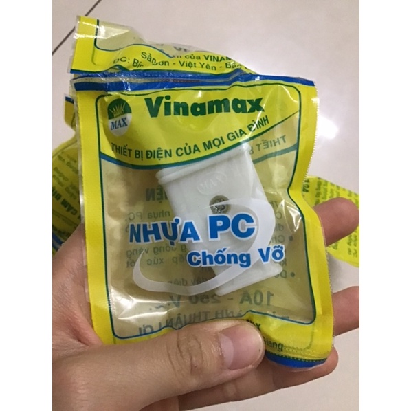 Phích cắm điện chống vỡ 10A - 220V