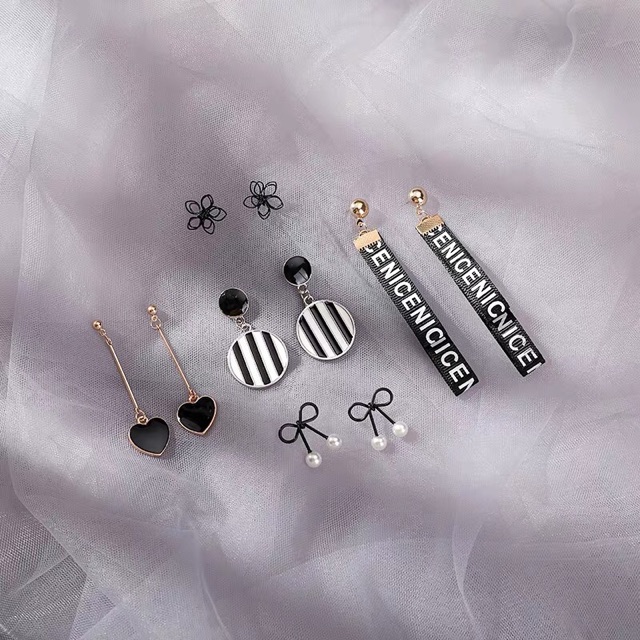 Set bông tai cho các cô gái