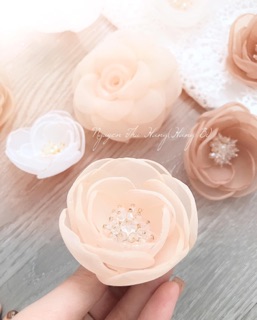 TAG HOA PHỤ KIỆN VÁY ÁO