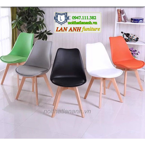 Ghế nhựa chân gỗ văn phòng cafe tựa lưng cao nệm simili giá rẻ eames LAGN33-1