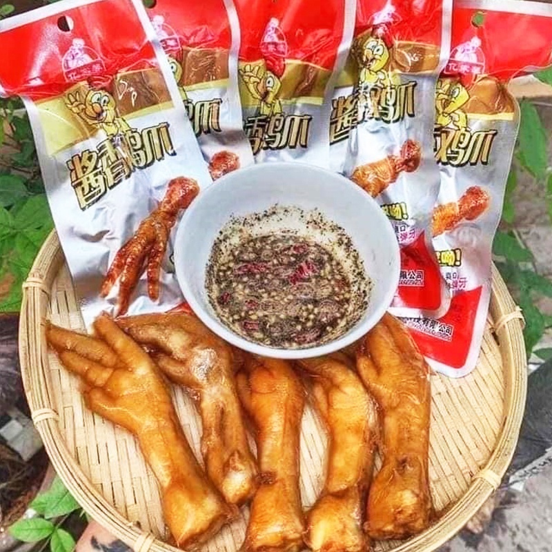 Chân vịt cay, cánh vịt cay, đùi vịt, chân gà cay Dacheng, đồ ăn vặt Trung Quốc thơm ngon