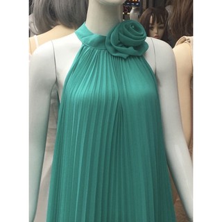 Đầm maxi cổ yếm dập ly