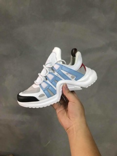(Full box)Sneaker lv