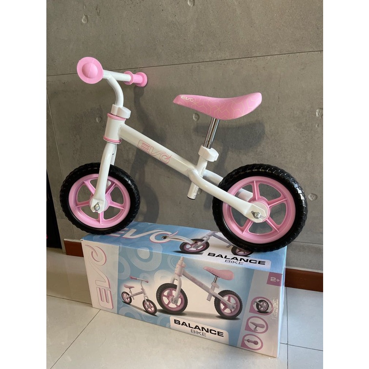 Đồ chơi xe cân bằng trẻ em 2 bánh EVO