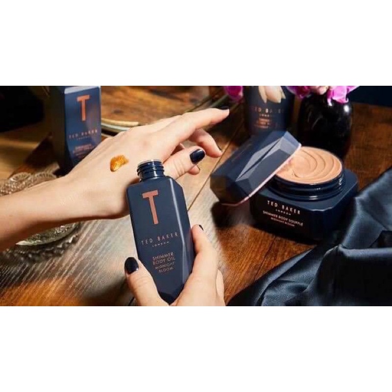 Dưỡng thể Ted Baker Midnight Bloom Shimmer Body Souffle 300ML | BigBuy360 - bigbuy360.vn