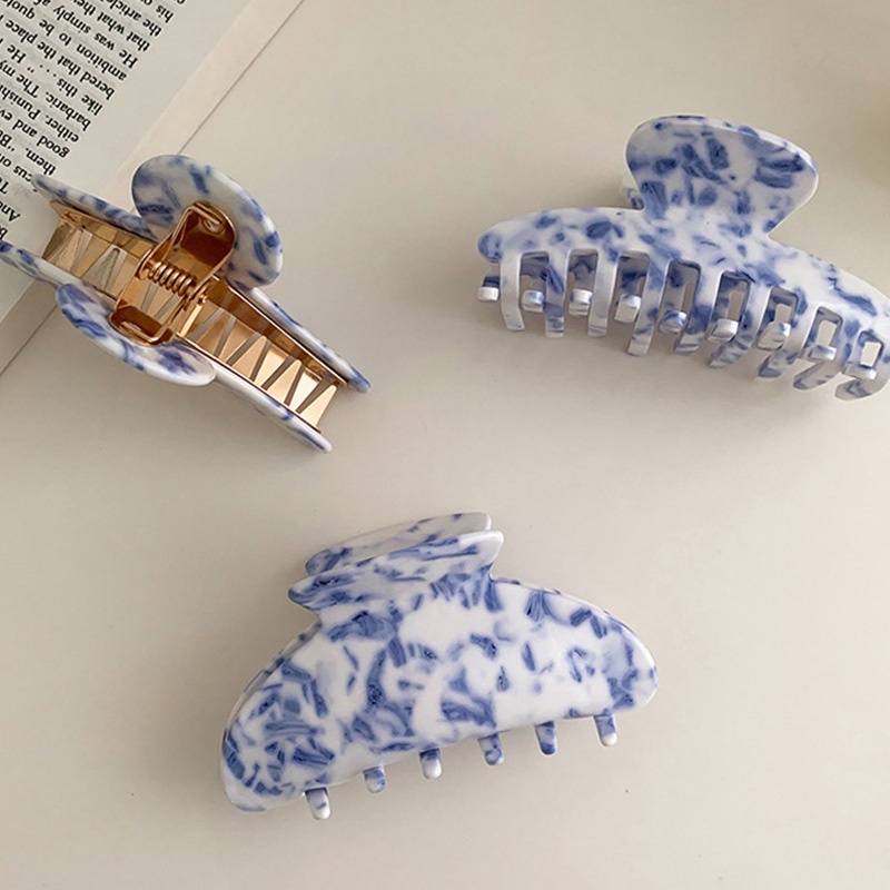 Kẹp gắp tóc càng cua họa tiết gốm sứ màu xanh dương và trắng phong cách Trung Hoa cho nữ