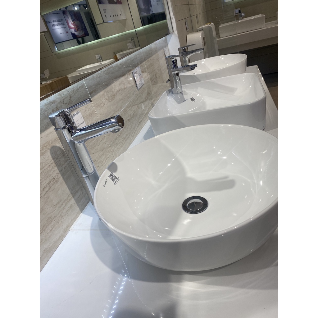 Chậu lavabo dương bàn Bravat C22262W-ENG