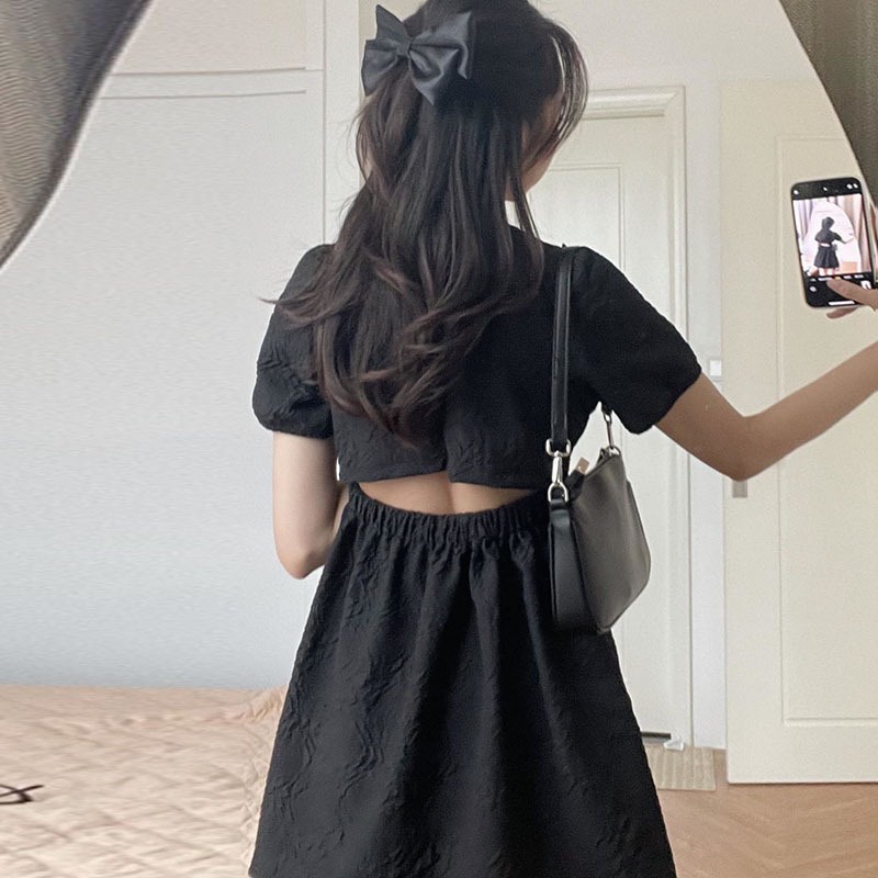 Váy nữ Gấm Cúc Ngọc Hở Lưng Siêu Xinh, đầm nữ dáng xòe chun eo freesize Video Ảnh Thật