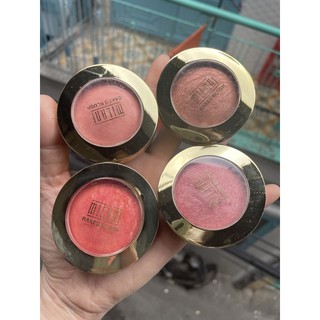 má hồng MILANI BAKED BLUSH(hộp hơi trầy)