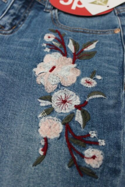 Jean slimboy thêu EDC