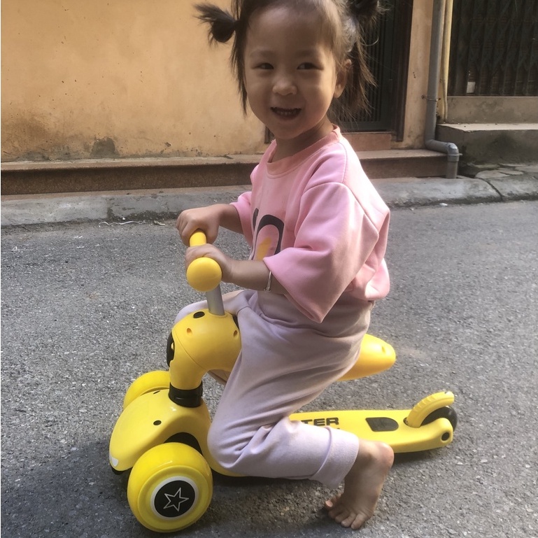 Xe Trượt Scooter, Scooter And Ride Cho bé Tặng Kèm Chong Chóng Và Stiker