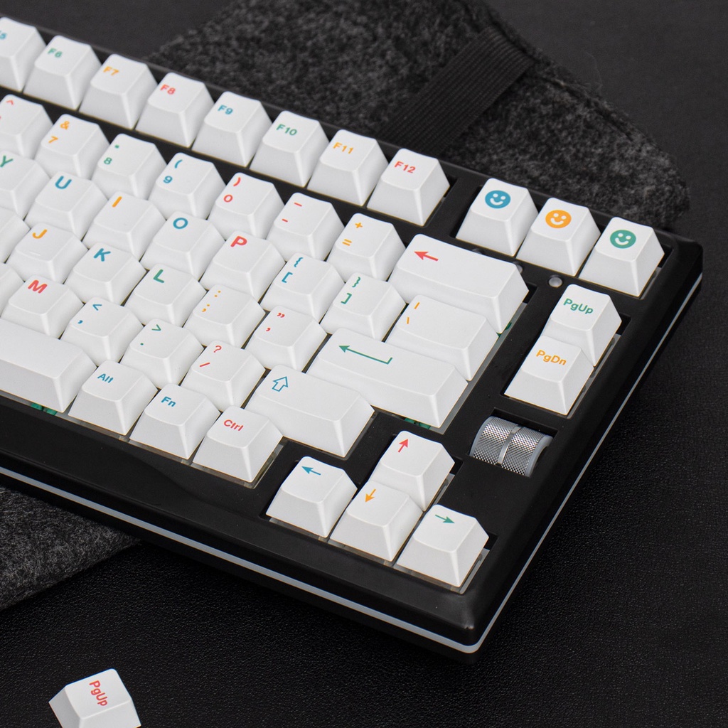 Bàn Phím Cơ 140 Phím 61 / 64 / 68 / 75 / 84 / 87 / 96 In Chữ Tiếng Anh Độc Đáo