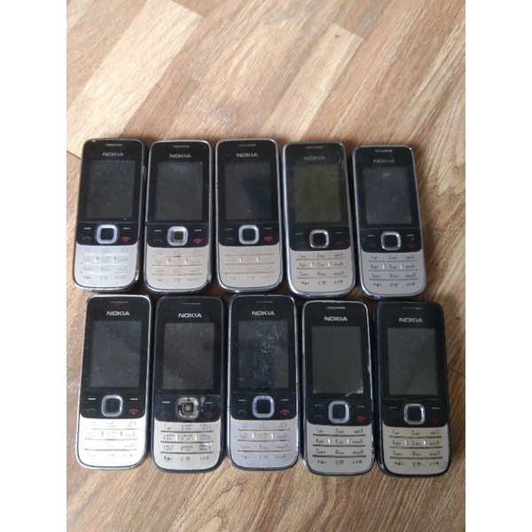 Điện thoại Nokia 2730 kèm dây sạc