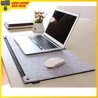 Tấm lót chuột đa năng  - Chất liệu nỉ ấm áp vào mùa đông - Có ngăn đựng tài liệu tiện dụng