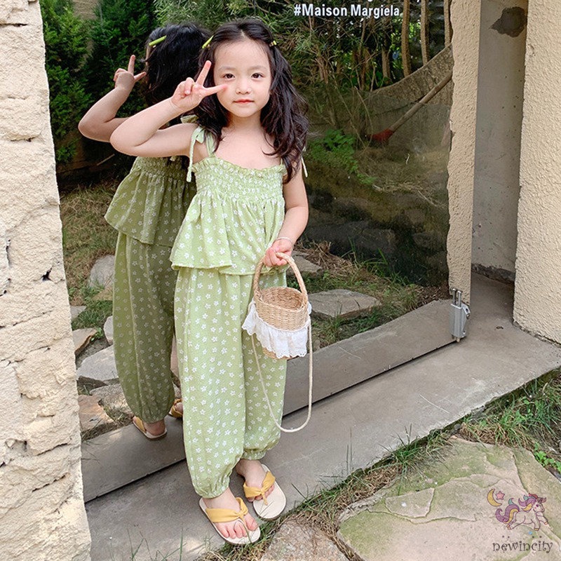 Bộ Áo Sát Nách In Hoa + Quần Dài Chống Muỗi Kiểu Hàn Quốc Dễ Thương Cho Bé Gái