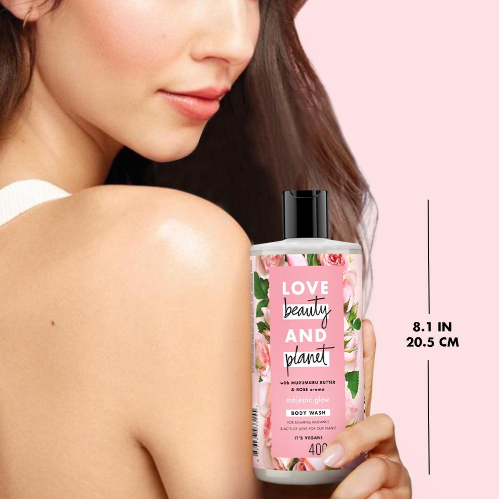 Sữa tắm Love Beauty And Planet Làm Sáng Da Majestic Glow với 100% tinh dầu hoa hồng Bulgaria 400ml