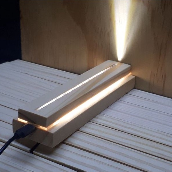 Đế đèn led gỗ Thông