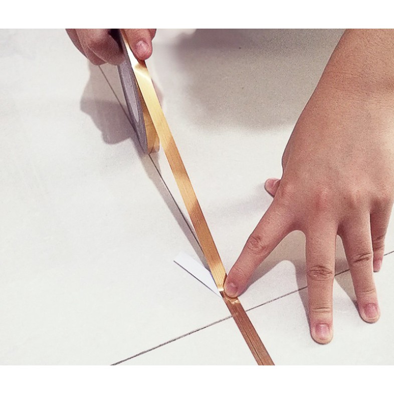 Cuộn chỉ dán viền trang trí MÀU VÀNG ĐỒNG dài 50m