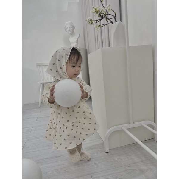 Váy babydoll em bé hoạ tiết trái tim