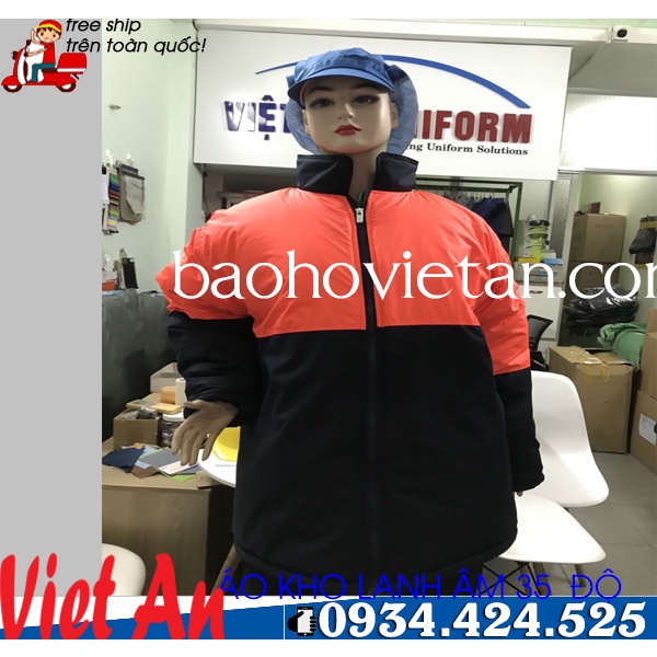 Quần áo kho lạnh âm 30 độ màu cam phối xanh đen dùng cho thủy sản kho đông lạnh.