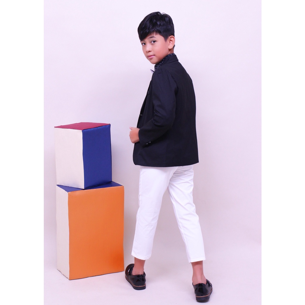 Áo vest thời trang Jadiny màu đen cho bé trai