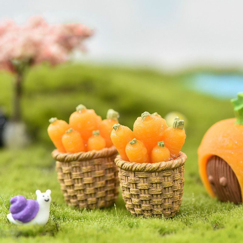 Tượng Củ Cà Rốt / Thỏ Mini Xinh Xắn Dùng Để Trang Trí Vườn