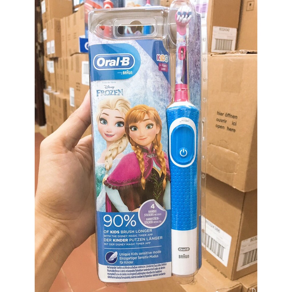 Bàn chải điện Oral-B Stages Bé Trai/Bé Gái