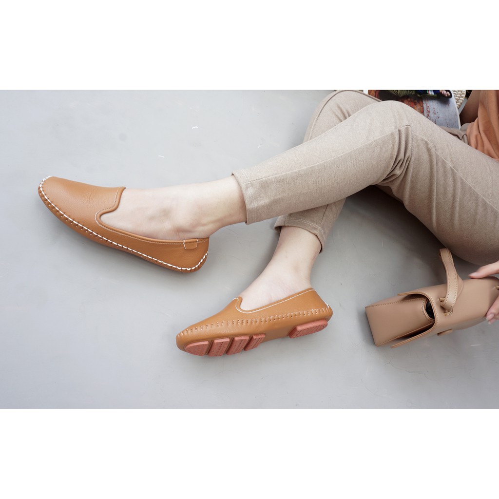 Giày Lười Nữ JOTI Carina Moccasins 3220AU - Mũi Tròn Bít Gót Đế Thấp Cao Bệt Da Microfiber - Mang Du Lịch Dạo Phố