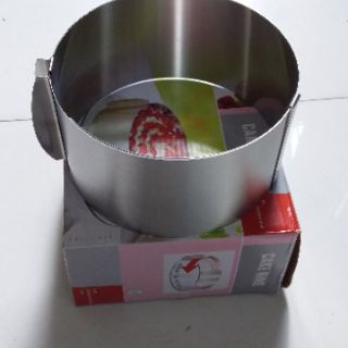Khuôn ring mousse thay đổi kích thước từ 15 đến 30cm
