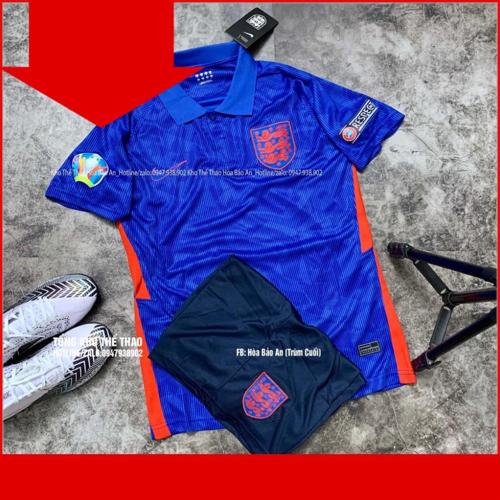 Full Logo Áo Đội Tuyển Anh 2022 Quần Áo Đá Banh Đẹp/ Áo Bóng Đá Tuyển Anh màu xanh có cổ cao cấp mùa 2 🔥