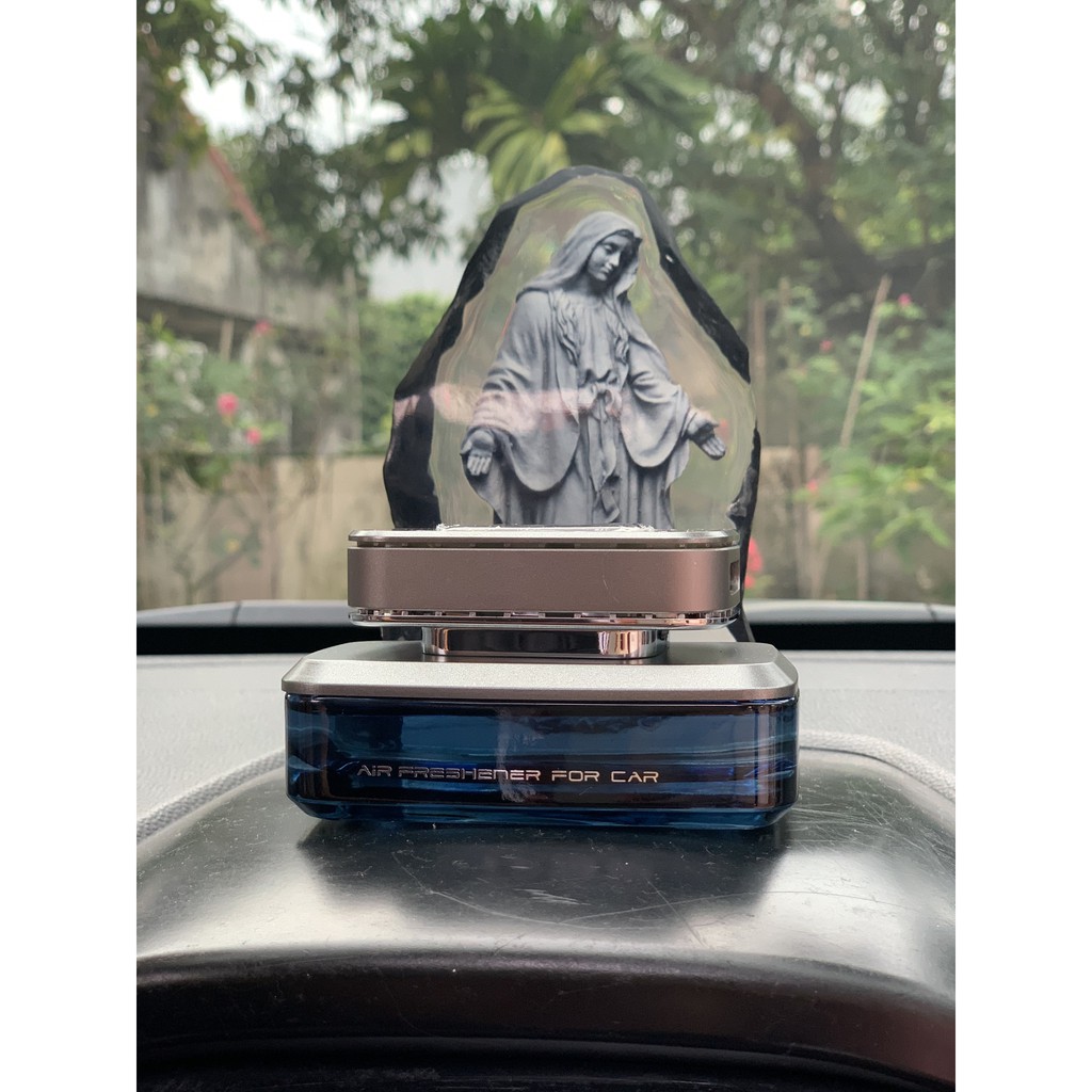 Tượng Đức Mẹ Ban Ơn Đặt Taplo Xe Ô Tô