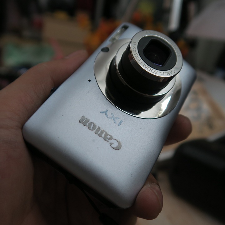 Máy ảnh Canon IXY 200F 12.1Mpx quay chụp tốt