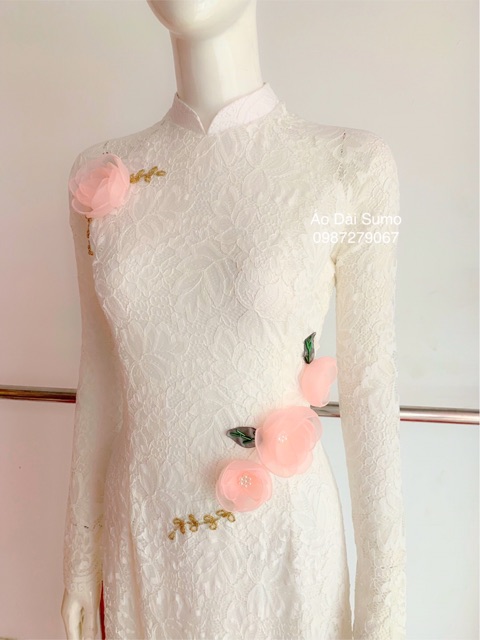 Áo dài truyền thống kèm quần