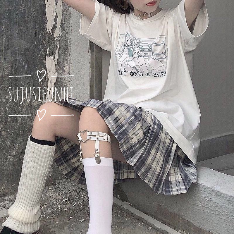 (2 màu)Kẹp tất/garter hình trái tim tán đinh gai