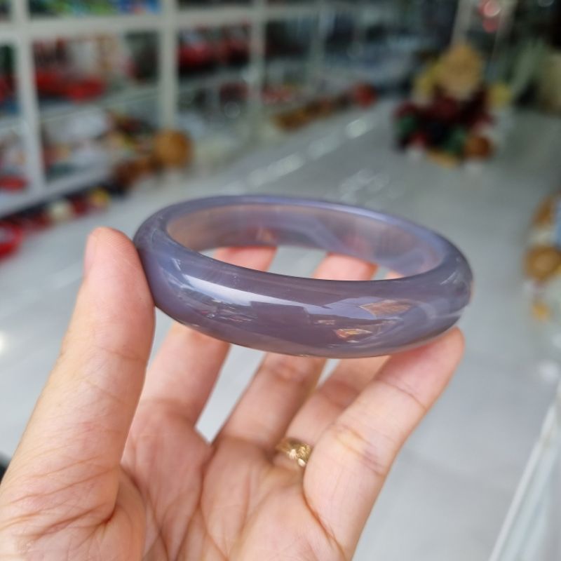 Vòng tay bản liền nguyên khối Chalcedony m.não màu xám tự nhiên size to