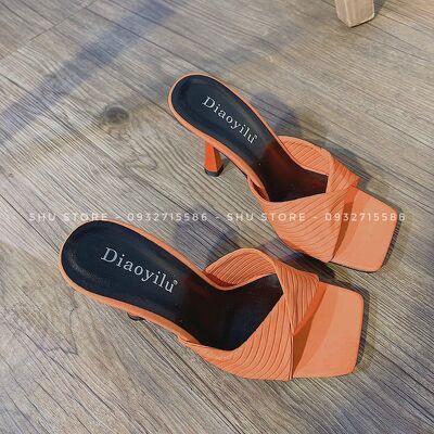 GUỐC NỮ THỜI TRANG SANG TRỌNG GÓT NHỌN QUAI NGANG GẤP VẰN 7P SHU STORE