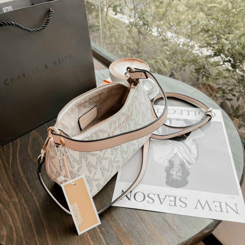 Túi michael xuất dư