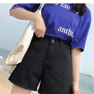 Quần short cạp cao vải dày dặn cá tính