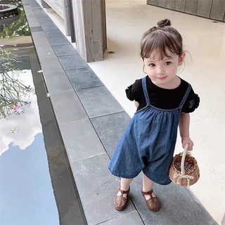 Set áo cotton + yếm dây jean 2 màu bé gái
