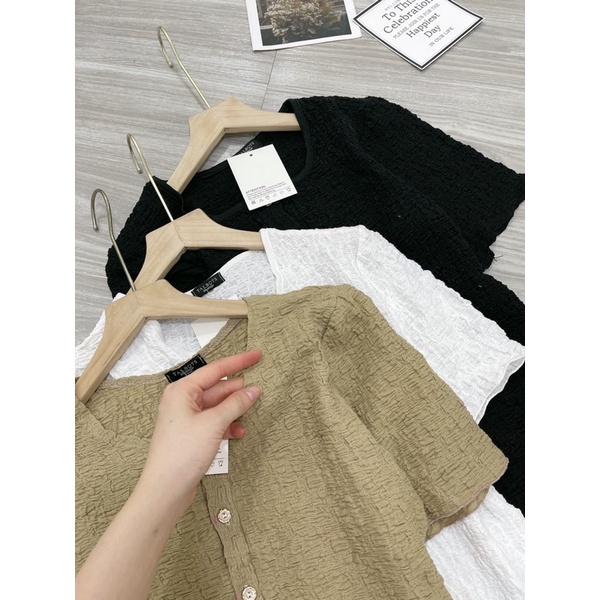 [ 𝐅𝐑𝐄𝐄 𝐒𝐇𝐈𝐏 ] Đầm Body Len Xốp Dáng Ngắn Cúc Ngực siêu hot Chất len xốp QC mềm đẹp Hàng may kỹ  Lên chuẩn form mẫu