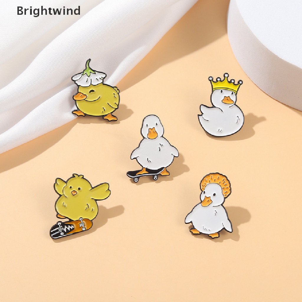 [Brightwind] Lovely Animal Enamel Pin Custom Naughty Skate Goose Duck Chicken Brooch Hot Sell
