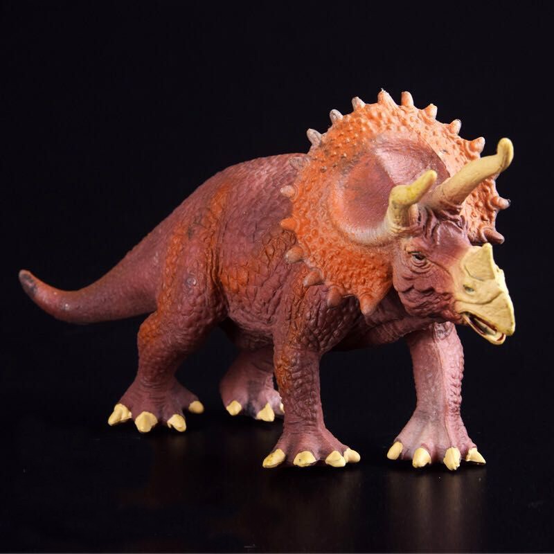 Mô Hình Khủng Long Raptor Và Khủng Long Ba Sừng Triceratops Đồ Chơi Cho Bé Học Hỏi