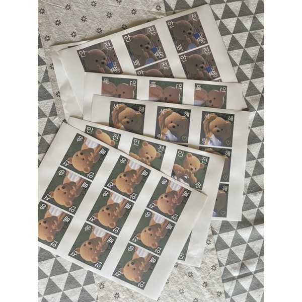 Sticker in theo yêu cầu