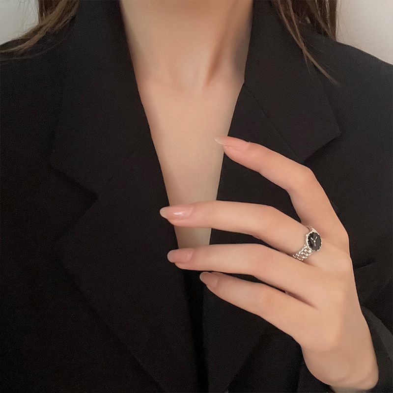 Nhẫn Hình Đồng Hồ Sáng Tạo Cá Tính Cho Nam Nữ