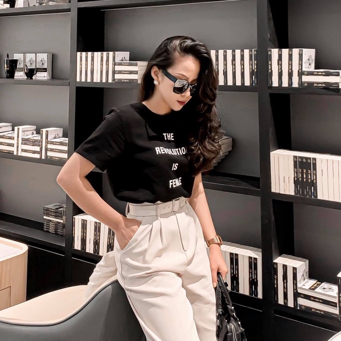 COCO SIN - Áo Lụa In Logo Đen The Revolution Cổ Tròn