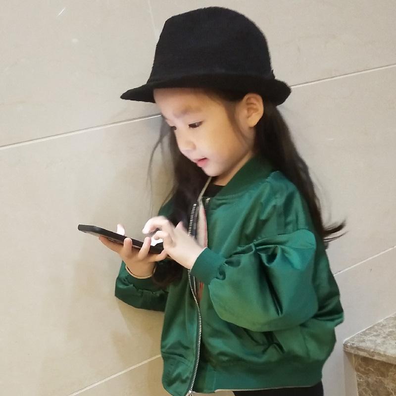 Áo khoác bóng chày họa tiết caro thời trang cho bé gái